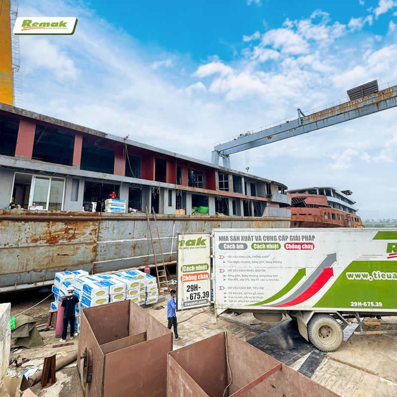 Len Đá Remak® Stonewool – Bông Cách Âm, Cách Nhiệt và Chống Cháy Số 1 Cho Ngành Đóng Tàu Du Lịch 5 Bông khoáng cách âm cách nhiệt Remak® Stonewool có giá thành rẻ hơn các sản phẩm bông khoáng khác từ 30-70%